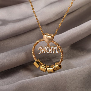 Custom  Round  Necklace Mom Personalized Engravin